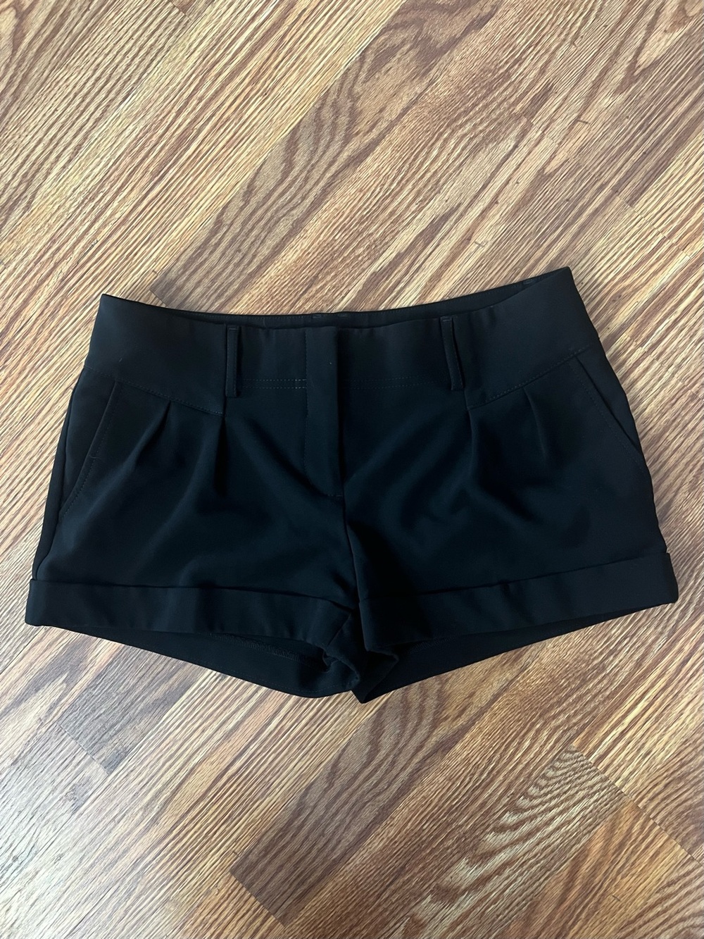Express Black Tailored Shorts size 6